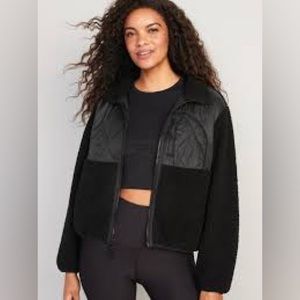 Quilted Hybrid Sherpa Jacket- Old Navy. Worn twice. In great shape. Large, black